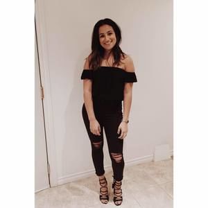 Meet your Posher, Manisha